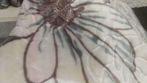 MINK ***Super Soft  Embossed Blanket-Quality Print (Assorted Prints) + FREE Bag