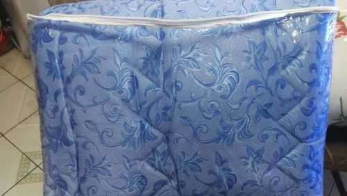 COMFORTER 5pce SET...SIZES ,QUEEN - STOCK MUST CLEAR blue jacquard**beautiful