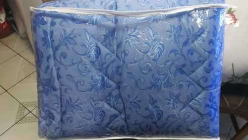 COMFORTER 5pce SET...SIZES ,QUEEN - STOCK MUST CLEAR blue jacquard**beautiful