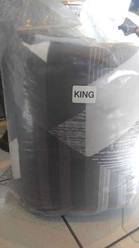 COMFORTER SET...SIZES ,KING- STOCK MUST CLEAR-
