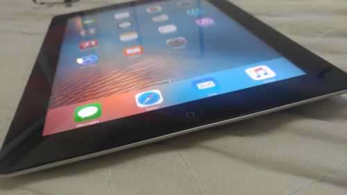 APPLE IPAD2 |9.70 INCH| 32GB|WiFi &3G| SPACE GREY |MC774ZP/A*IPAD 2*9.70-inch***EXCELLENT CONDITION*