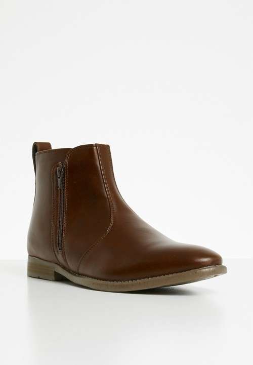 MEN WINTER BOOTS **WOW *SEXY AND COMFY ANKLE BOOT *WOW ,STUNNING TAN  AVAILABLE READ DESCRIPTION
