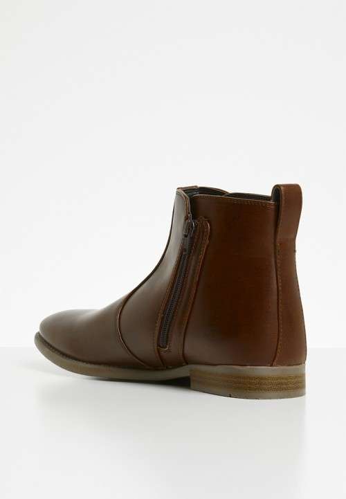 MEN WINTER BOOTS **WOW *SEXY AND COMFY ANKLE BOOT *WOW ,STUNNING TAN  AVAILABLE READ DESCRIPTION