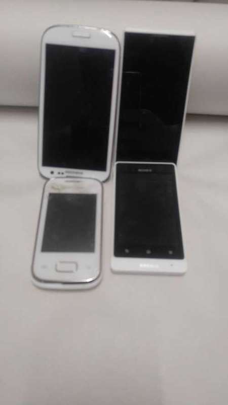 4*MOBILES*SAMNSUNG GALAXY S3.SONY EXPERIA*ZTE &SAMSUNG GALAXY POCKET* MOBILES*UNTESTED*SOLD 4 SPARES