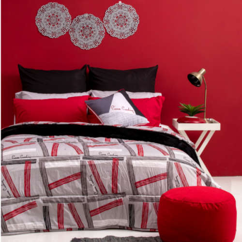 LUXURY PIERRE CARDIN STUNNING*WOW*COMFORTERS *PRICE REDUCED*KING OR QUEEN SIZE **CHOOSE YOUR DESIGNS