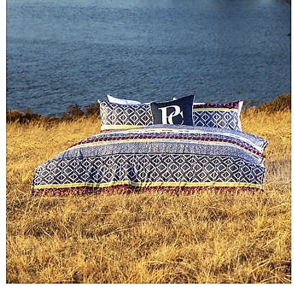 Luxury Arrivals stunning*Pierre Cardin Comforters.Quality:superb size:queen*option upgrade to King