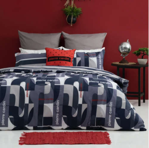 REDUCED!!!Luxury Arrivals stunning*GENUINE*Pierre Cardin Duvets set.Quality:superb:QUEEN OR KING