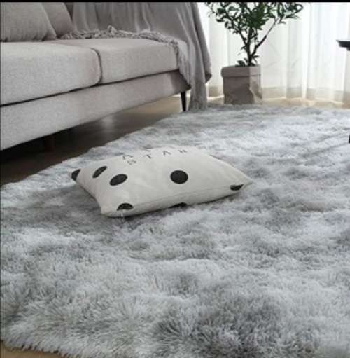 STUNNING***** BEAUTIFUL SUPER SOFT FLUFFY 1.5 x 2m CARPETS****WOW**BARGAIN