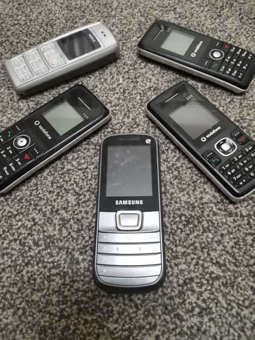 5  MOBILES***FOR 1 BID   *WOW*****BARGAIN READ DECSRIPTION