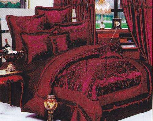 8 PCE ELEGANT QUILTED COMFORTER SET - DOUBLE / QUEEN SIZE