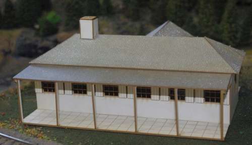 HO Scale - Three Sisters Station