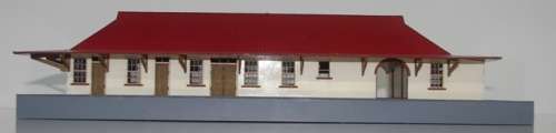 HO Scale - Medium Sized South African Railway Station - Kit