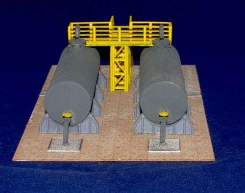 HO Scale - Fuel Depot