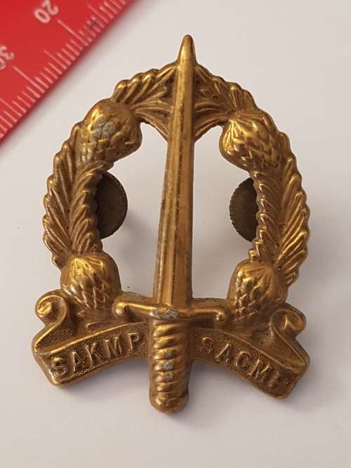 SADF - SA MILITARY POLICE BERET BADGE