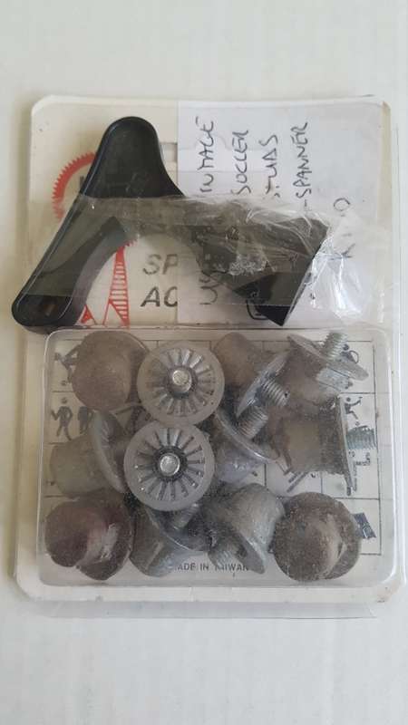 OLD RUGBY/SOCCER TOKS/BOOT- STUDS + STUD-SPANNER