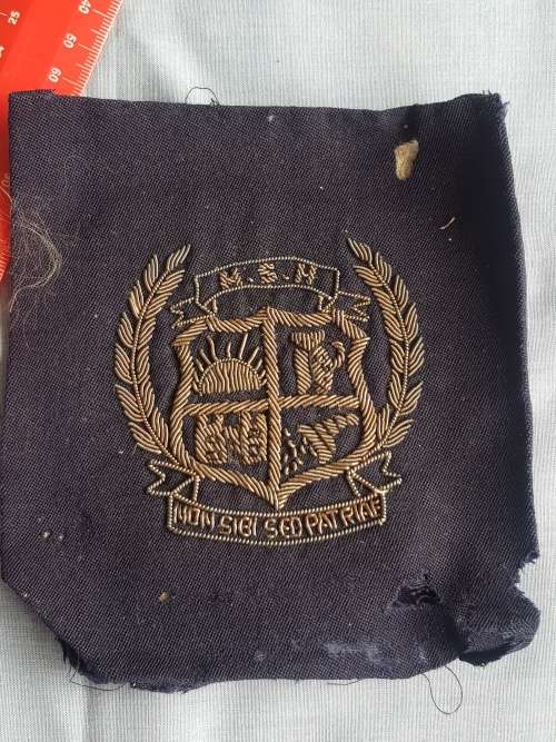 BADGE - SCHOOL