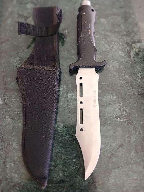Knife + Shealth