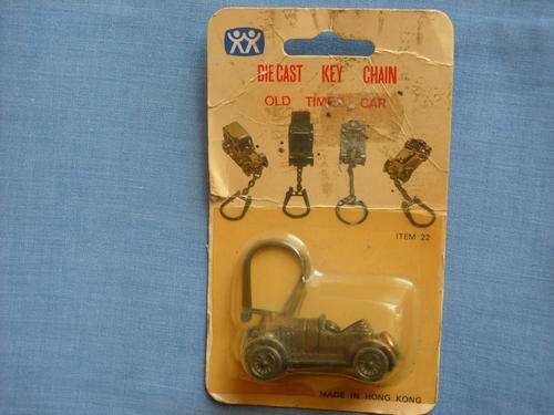 Old Timer Morris Car - Key Chain