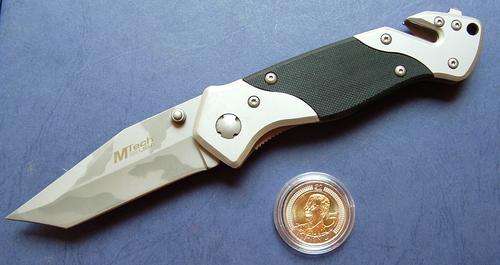 MTech USA AT-2 CAMOUFLAGED RESCUE KNIFE with SEAT BELT CUTTER & WINDOW GLASS BREAKER + MANDELA. R5.