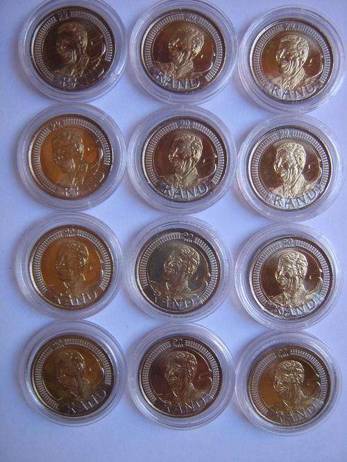 ONE R5 NELSON MANDELA UNC ENCAPSULATED BIRTHDAY BI METAL COIN AS RECEIVED DIRECT FROM MY BANK