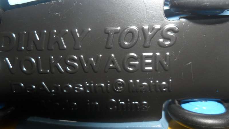 ATLAS DINKY NO  181 VOLKSWAGEN BEETLE  [ BLUE VERSION ]  NEW BOXED