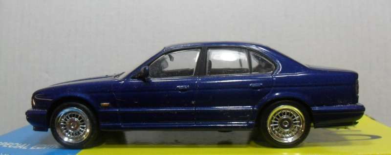 DEL PRADO 1985 BMW  M5   " THE ULTIMATE CAR COLLECTION "MINT CONDITION UNBOXED
