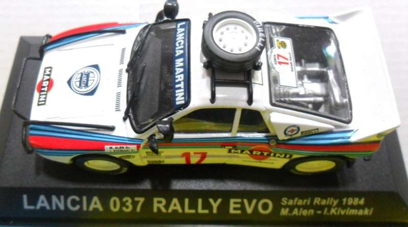 IXO / DeAGOSTINI 1984 LANCIA 037 RALLY EVO  " RALLY CAR COLLECTION " MINT WITH DISPLAY BOX