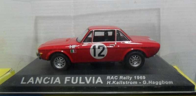 IXO / DeAGOSTINI 1969 LANCIA  FULVIA  " RALLY CAR COLLECTION " MINT WITH DISPLAY BOX