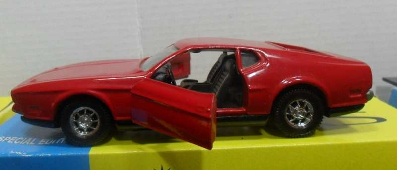 CORGI 1971 FORD MUSTANG  - " A CENTURY OF CARS SERIES "  MINT - BOXED                              .