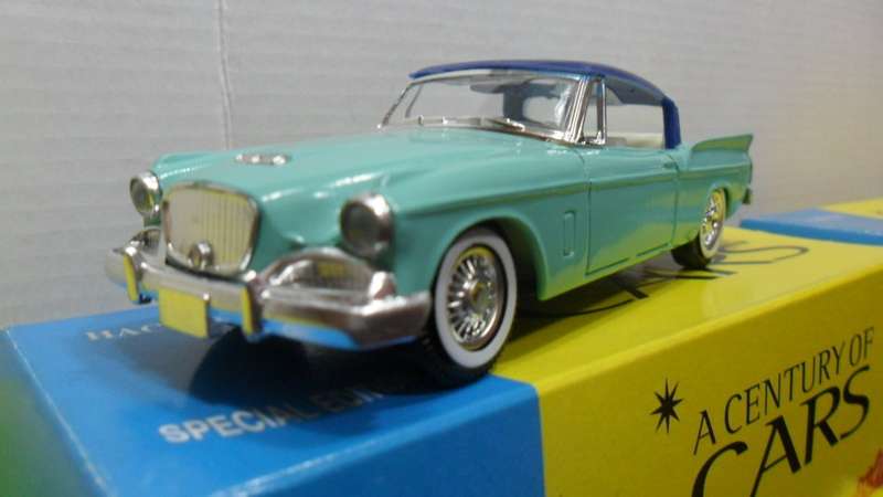 STUNNING SOLIDO 1957  STUDEBAKER SILVER HAWK " A CENTURY OF CARS SERIES " MINT BOXED
