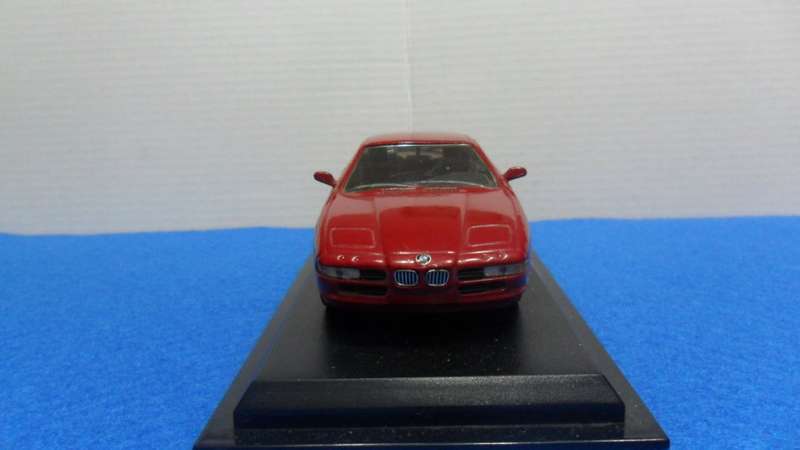 DEL PRADO 1991 BMW 850i V12   "THE ULTIMATE CAR COLLECTION " IN MINT CONDITION WITH THE DISPLAY BASE