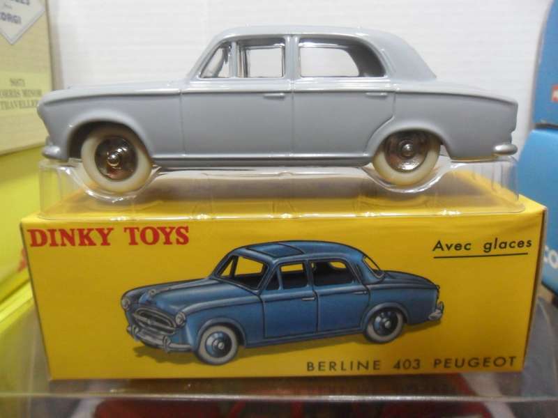 ATLAS DINKY NO  521 PEUGEOT 403 BERLINE ( GREY VERSION )   NEW BOXED