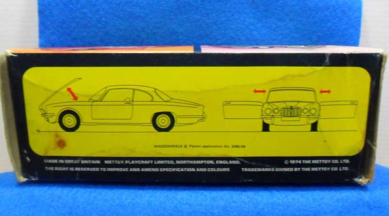 STUNNING CORGI 286 JAGUAR XJ12C ( MADE IN GT BRITAIN )  MINT WITH FAIR TO POOR ORIGINAL BOX
