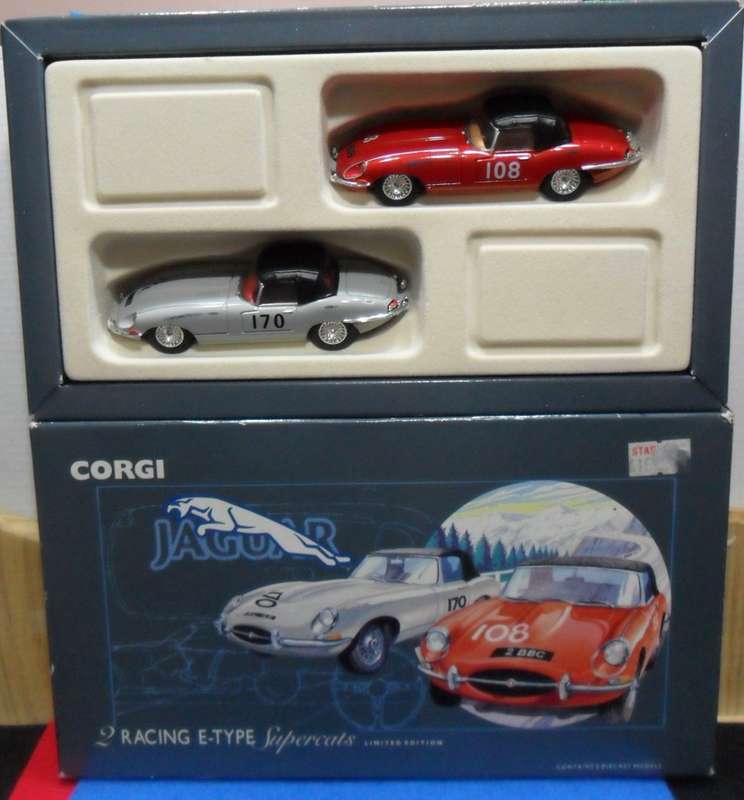 STUNNING CORGI 97701 - JAGUAR 'E' TYPE. ( 2 RACING E-TYPE  SUPERCATS - LIMITED EDITION ) MINT  BOXED