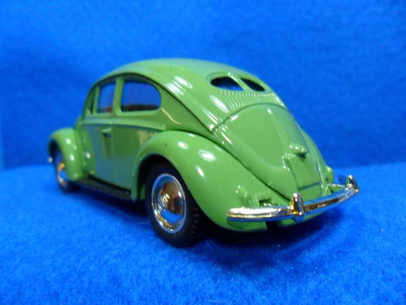 STUNNING VANGUARDS 72001 - 1952 VW BEETLE - "FIFTIES AND SIXTIES CLASSIC COLLECTION  " MINT - BOXED