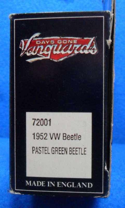 STUNNING VANGUARDS 72001 - 1952 VW BEETLE - "FIFTIES AND SIXTIES CLASSIC COLLECTION  " MINT - BOXED