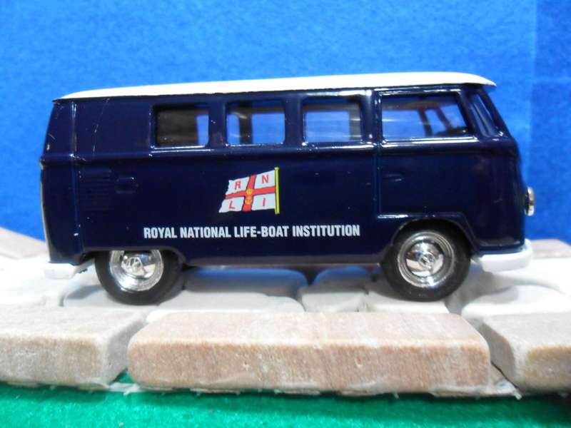 STUNNING LLEDO  PROMOTIONAL EDITION - 1955 VOLKSWAGEN ( VW ) KOMBI VAN - " LIFEBOATS " MINT - BOXED