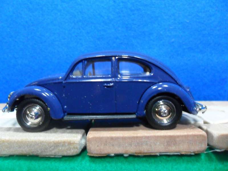 RARE STUNNING LLEDO / VANGUARDS - 1950'S VW BEETLE  " PROMOTIONAL MODEL H. SAMUEL   " MINT - BOXED