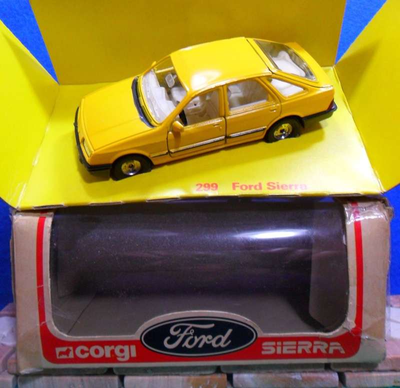 RARE CORGI 299 FORD SIERRA 2.3 GHIA ( MADE IN GT BRITAIN ) MINT WITH FAIR TO POOR ORIGINAL BOX