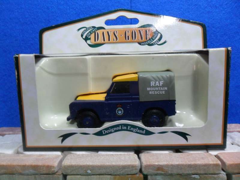 RARE LLEDO DAYS - GONE  DG 166000 - SWB  LAND ROVER  - " RAF MOUNTAIN  RESCUE " MINT - BOXED