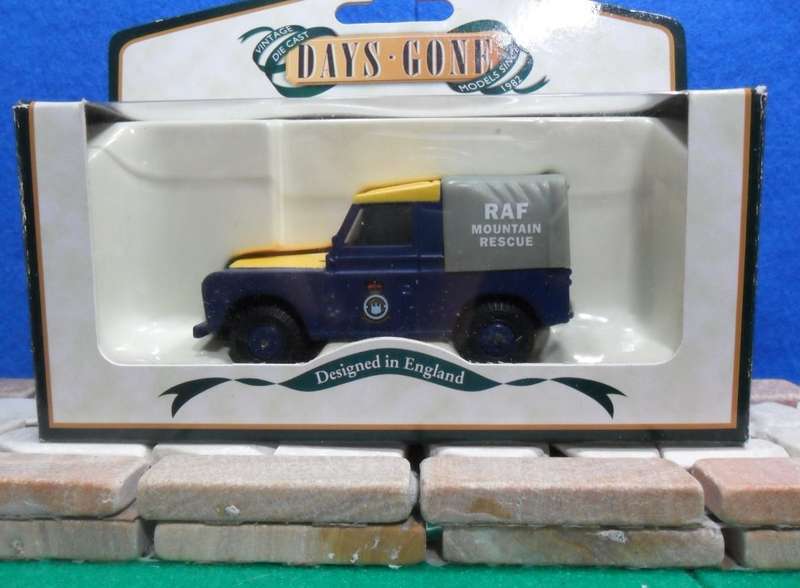 RARE LLEDO DAYS - GONE  DG 166000 - SWB  LAND ROVER  - " RAF MOUNTAIN  RESCUE " MINT - BOXED