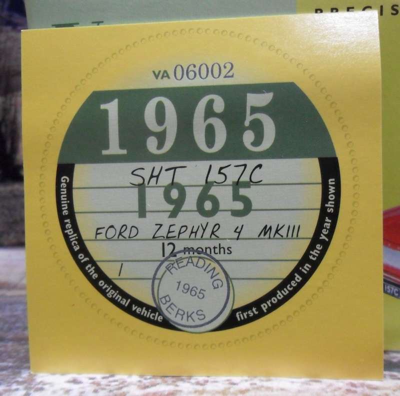 RARE STUNNING ,  LTD EDITION  VANGUARDS VA06002 1965 FORD ZEPHYR 4 MK lll   ABSOLUTELY  MINT - BOXED