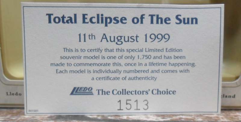 STUNNING LTD EDITION  LLEDO - 1950'S VW KOMBI  " TOTAL ECLIPSE OF THE SUN  1999  " MINT - BOXED