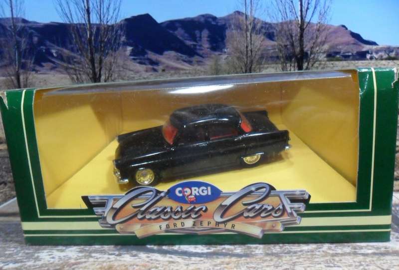 STUNNING CORGI D 710 - 1956 - 62  FORD ZEPHYR MARK 2  ( CORGI CLASSIC CARS )  MINT WITH ORIGINAL BOX