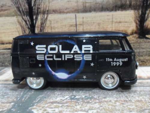 STUNNING LTD EDITION  LLEDO - 1950'S VW KOMBI  " TOTAL ECLIPSE OF THE SUN  1999  " MINT - BOXED
