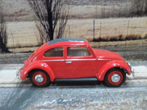 ABSOLUTELY STUNNING DINKY DY6 - C   1951 VOLKSWAGEN ( VW ) BEETLE -  RED  VERSION -  MINT - POOR BOX
