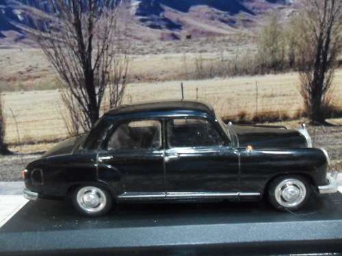 STUNNING DELPRADO 1956  MERCEDES - BENZ 180  VERY GOOD CONDITION -  MISSING THE LHS  SIDE MIRROR