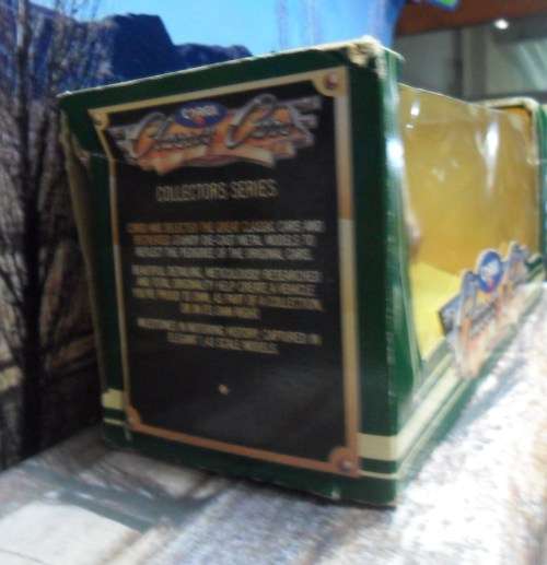 RARE, STUNNING " MUST HAVE " CORGI 0708/2  1963  FORD LOTUS CORTINA MK l  -  MINT - FAIR DISPLAY BOX