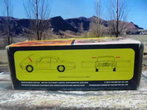 ABSOLUTELY STUNNING , VERY RARE 1974  CORGI NO  286 -  JAGUAR XJ12C  - MINT COND - FAIR DISPLAY  BOX
