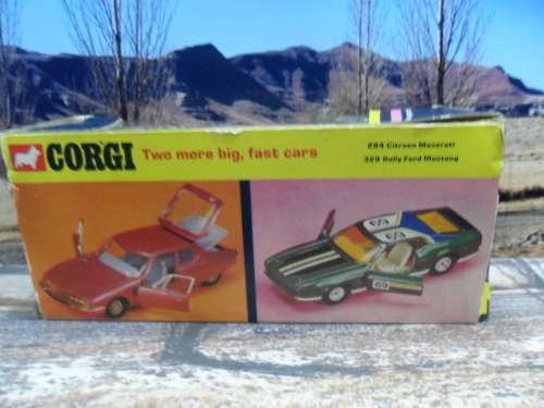 ABSOLUTELY STUNNING , VERY RARE 1974  CORGI NO  286 -  JAGUAR XJ12C  - MINT COND - FAIR DISPLAY  BOX